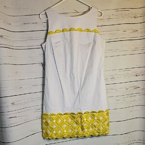 Milly White Yellow Scallop Embroidered Shift Dress Size 8